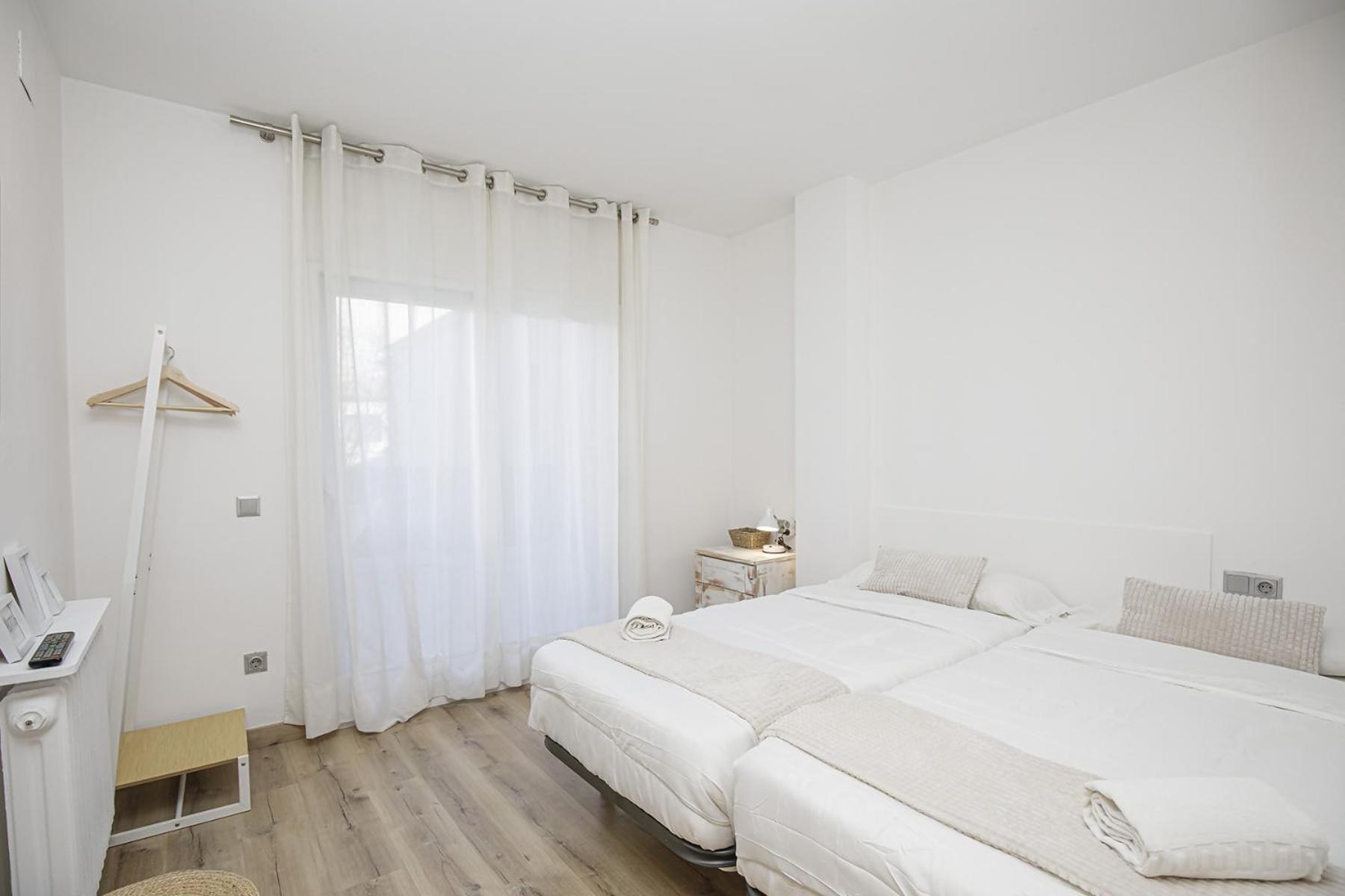 Apartamento con gran terraza Girona Esterno foto