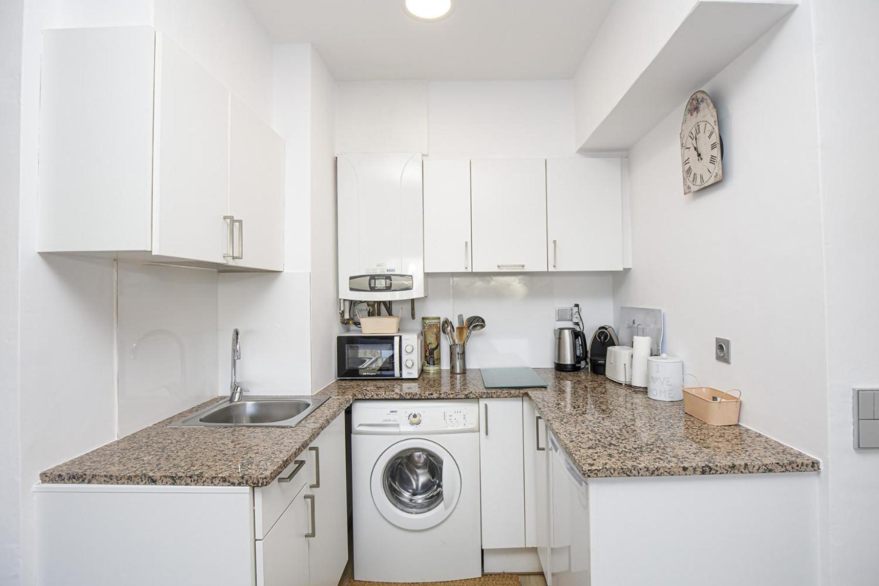 Apartamento con gran terraza Girona Esterno foto
