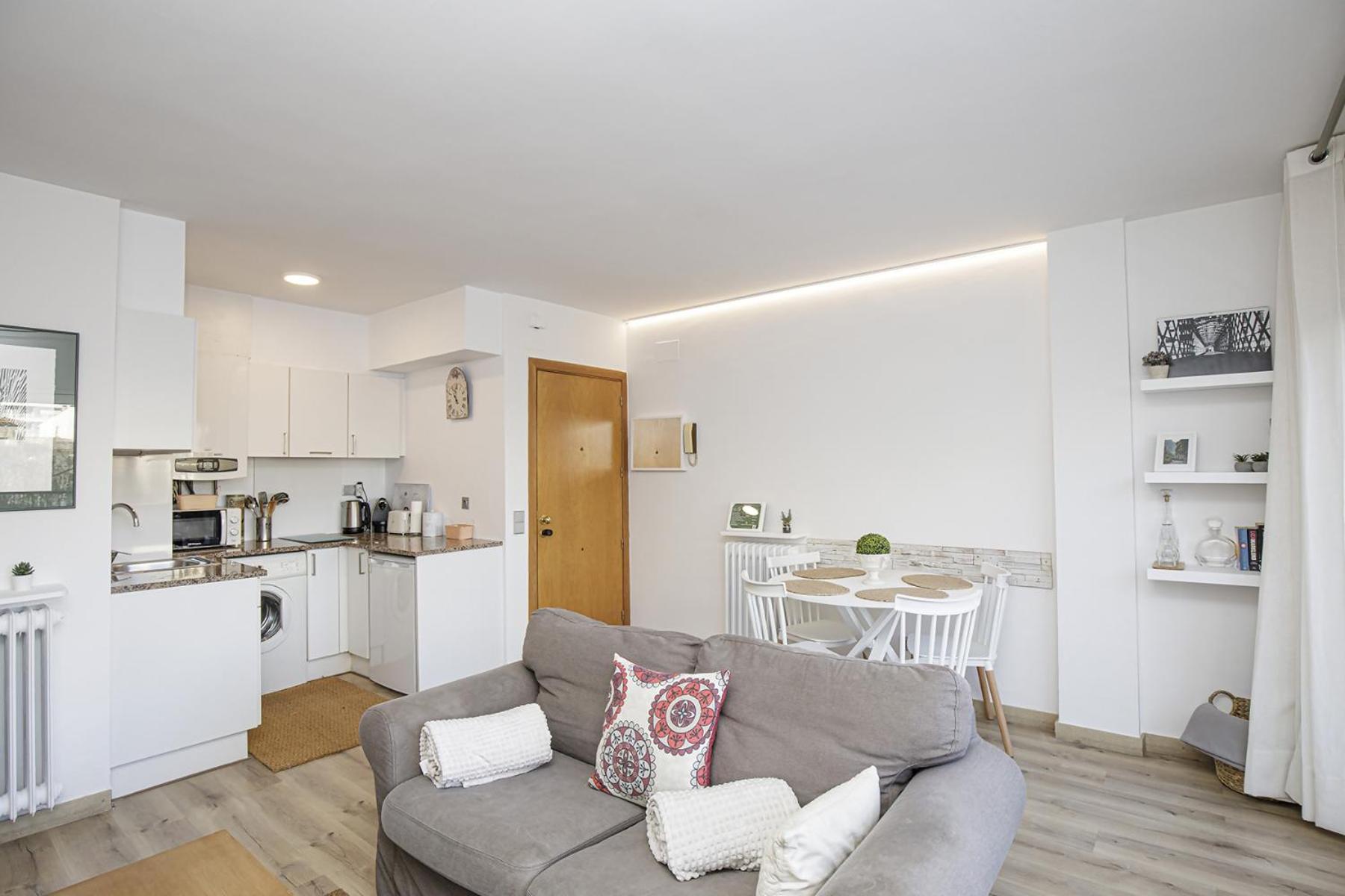 Apartamento con gran terraza Girona Esterno foto